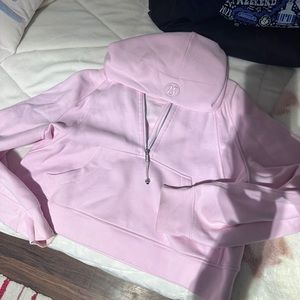 Lululemon Scuba half zip